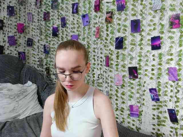 Stacey-Kiss webcam