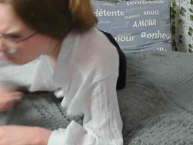 Stacey-Kiss webcam
