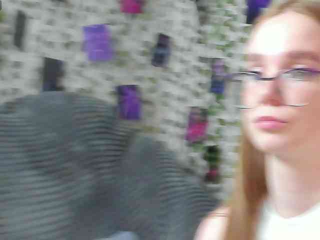 Stacey-Kiss webcam