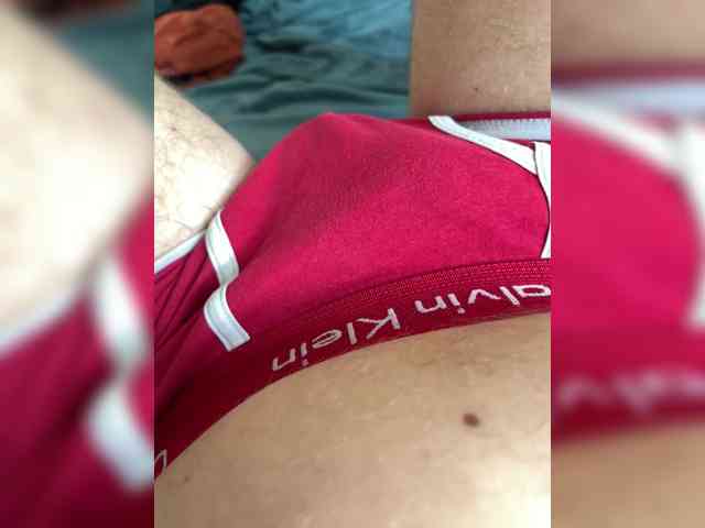 Join2001 Live Webcam on BongaCams