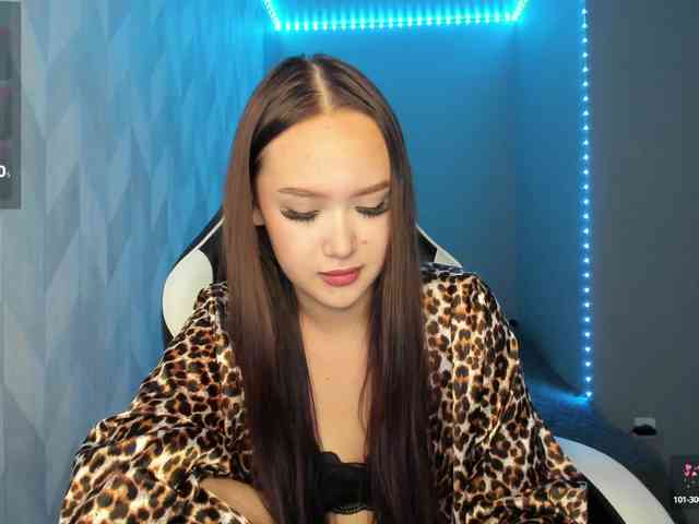 11-Emilia-11 webcam