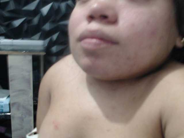 Michelle-brooks's BongaCams show and profile