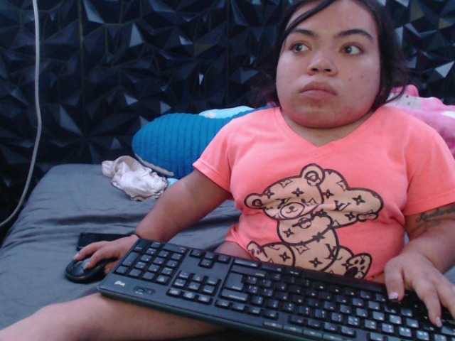 Michelle-brooks's BongaCams show and profile