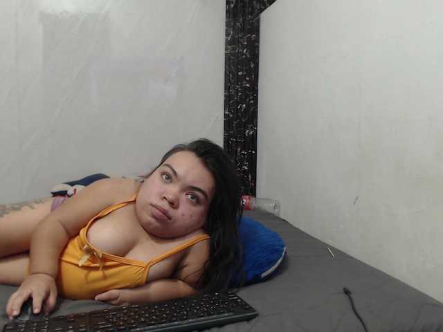 Michelle-brooks's BongaCams show and profile