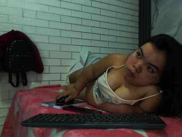 Michelle-brooks webcam