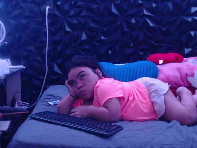 Michelle-brooks webcam