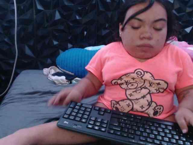 Michelle-brooks webcam