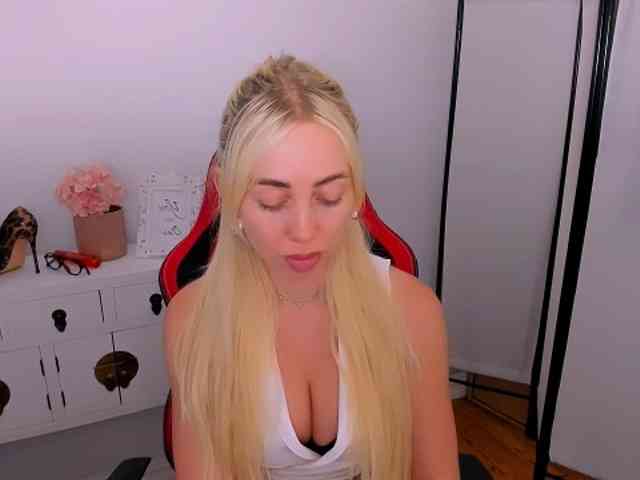 MargaritaModel webcam