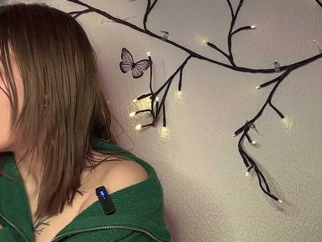 2Love-Love2's BongaCams show and profile