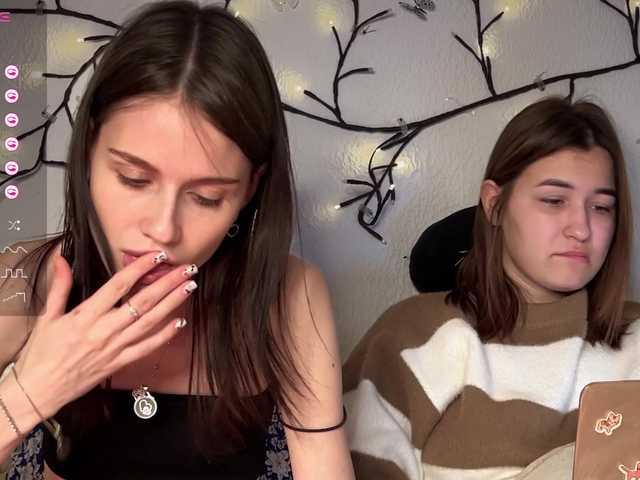 go to chat with ZoyaVikki