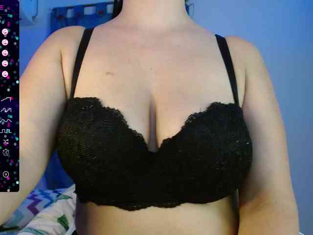 mila_318 webcam