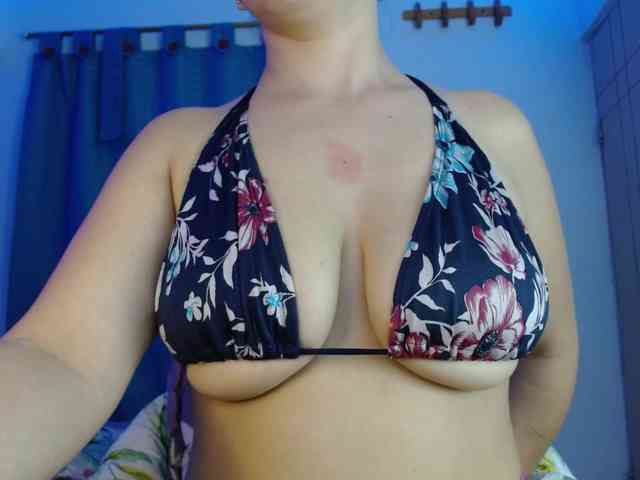 mila_318 webcam