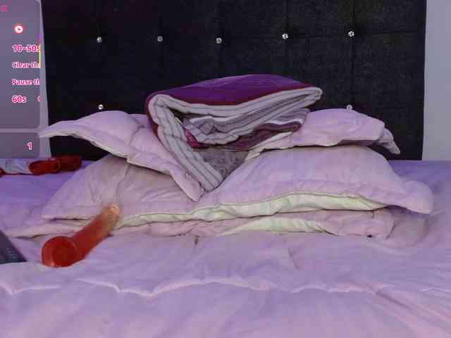 mila_318 webcam