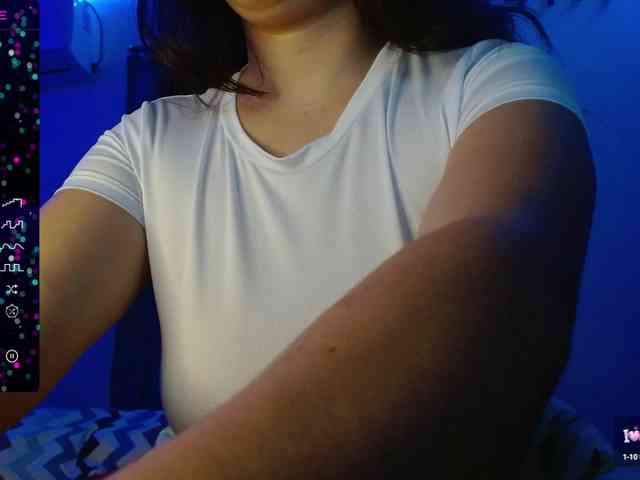 mila_318 webcam