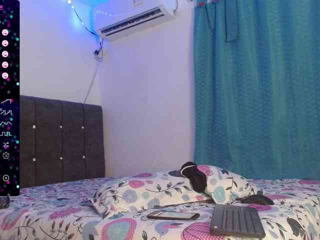 mila_318 webcam