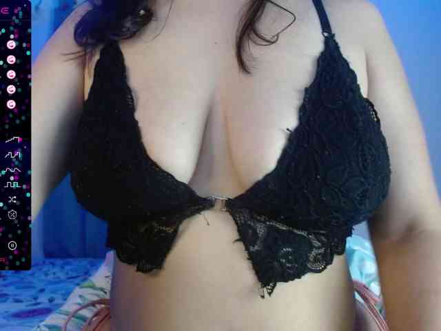 mila_318 webcam