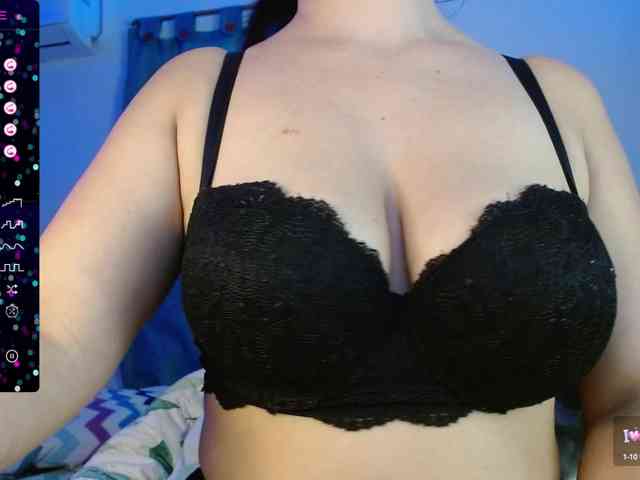 mila_318 webcam