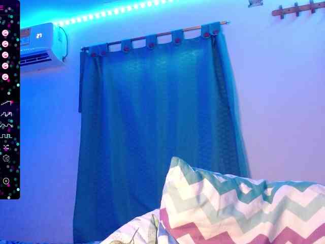 mila_318 webcam