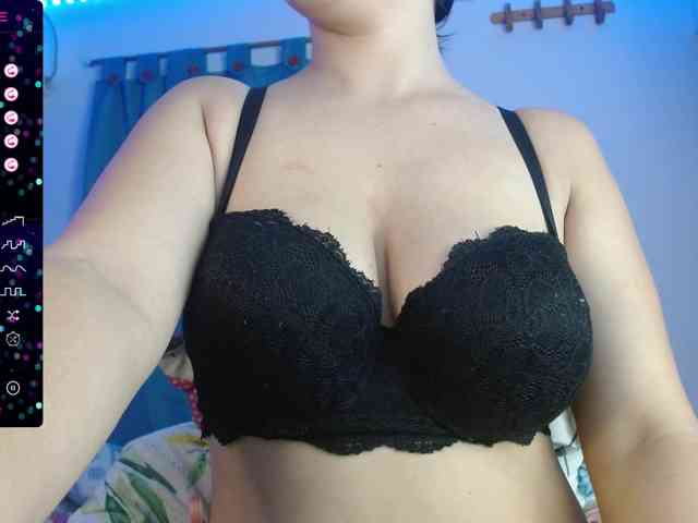 mila_318 webcam