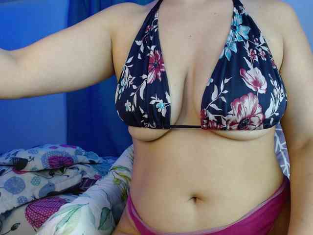 mila_318 webcam