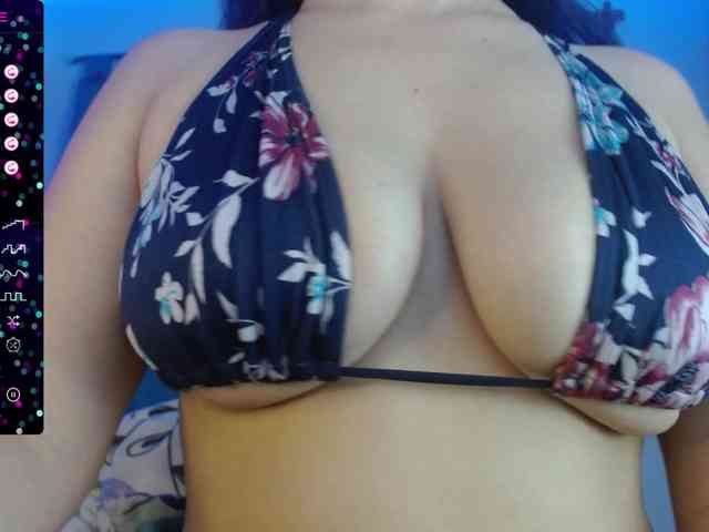 mila_318 webcam
