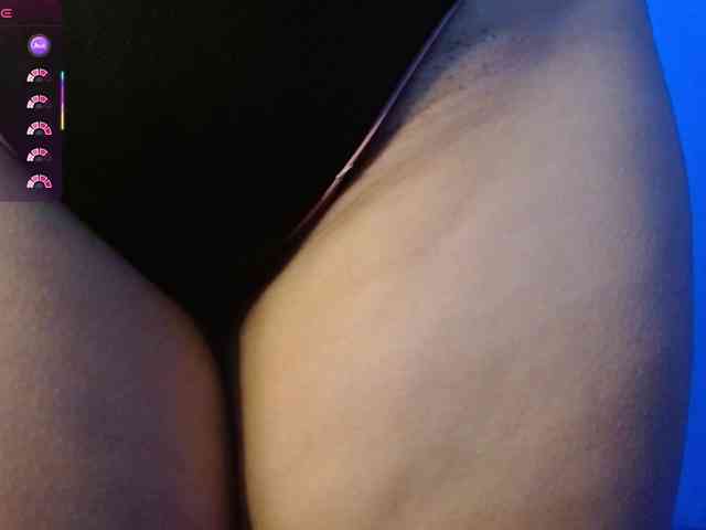 mila_318 webcam