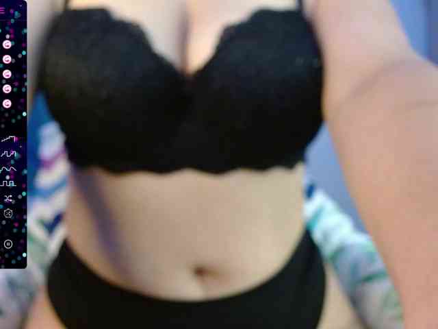 mila_318 webcam
