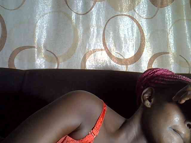 Sexymelts webcam