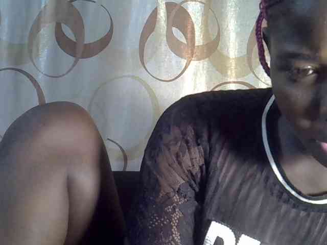 Sexymelts webcam