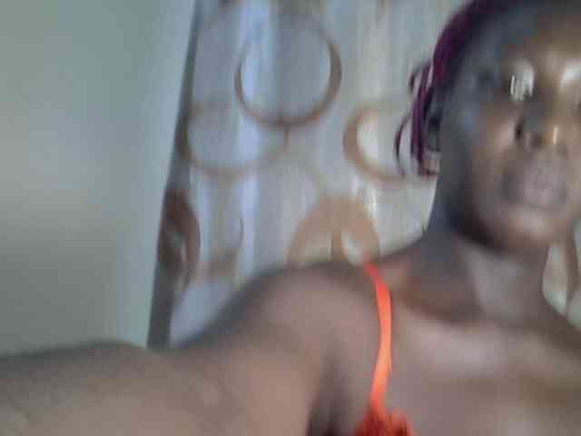 Sexymelts webcam