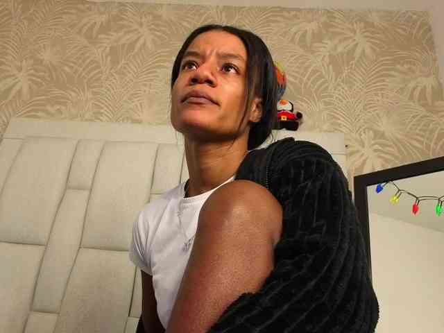 daffnelewis daffnelewis