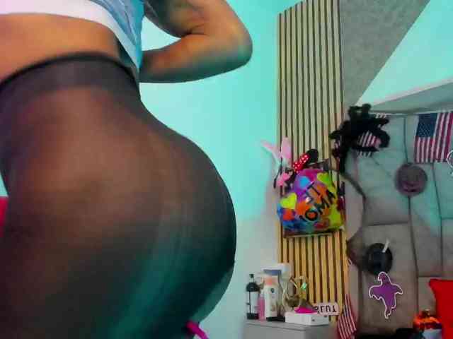 daffnelewis webcam