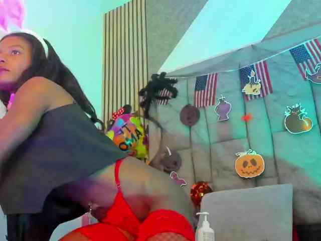 daffnelewis webcam