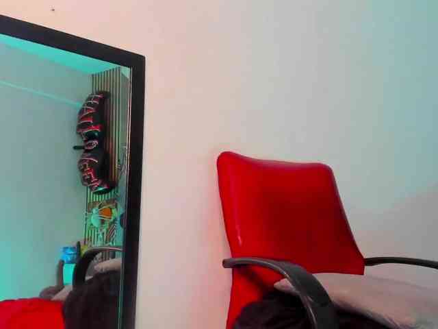 daffnelewis webcam
