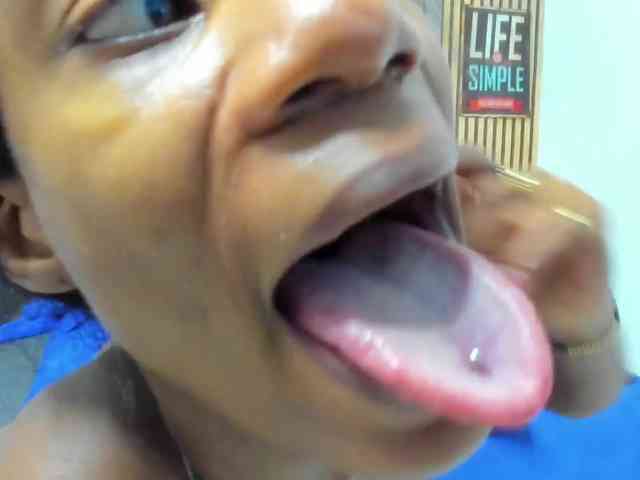 daffnelewis webcam