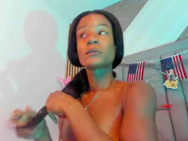 daffnelewis webcam