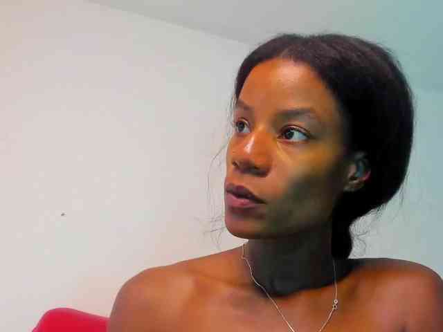 daffnelewis webcam