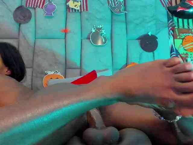 daffnelewis webcam
