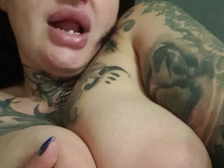 CannabisQueen Porn Show