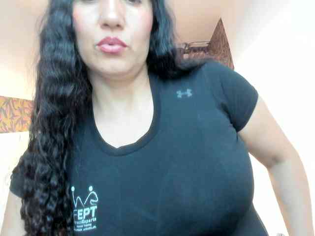 GiaFox webcam