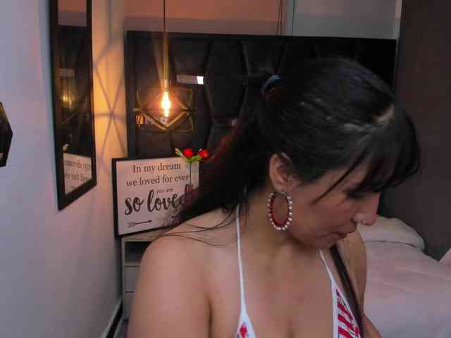 GiaFox webcam