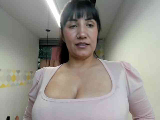 GiaFox webcam