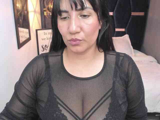 GiaFox webcam