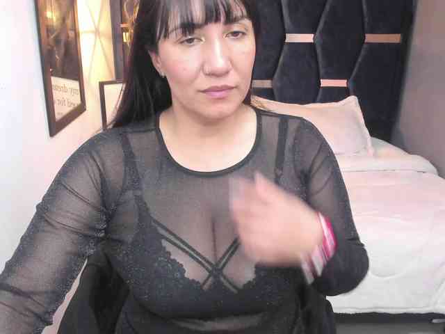 GiaFox webcam