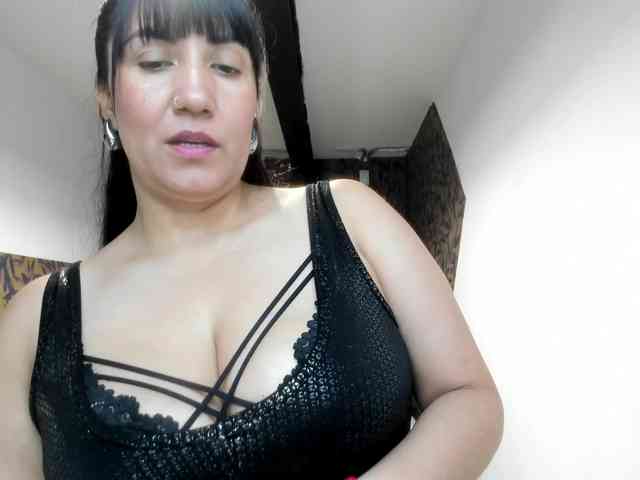GiaFox webcam