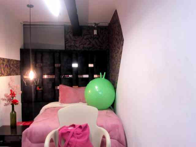 GiaFox webcam