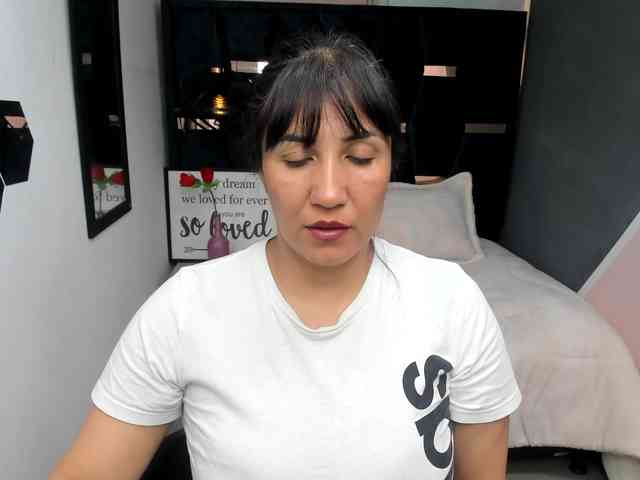 GiaFox webcam