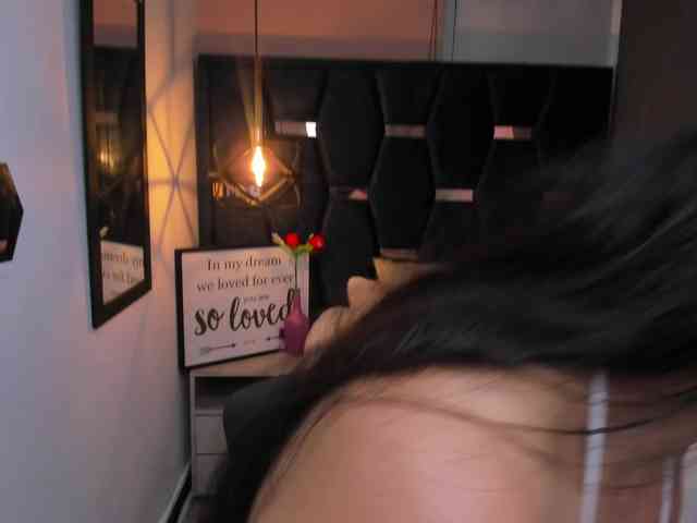 GiaFox webcam
