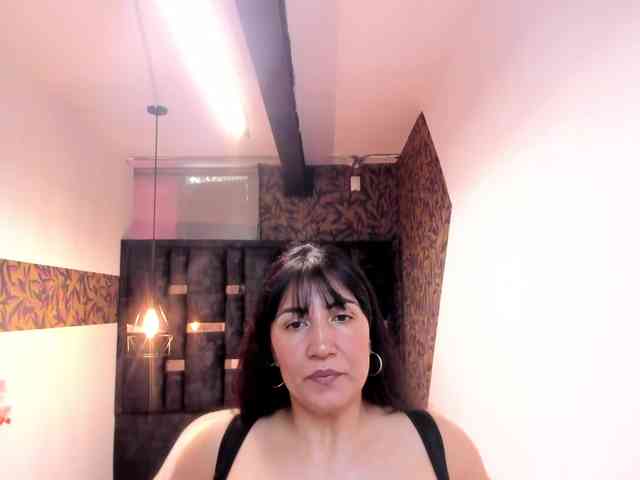 GiaFox webcam