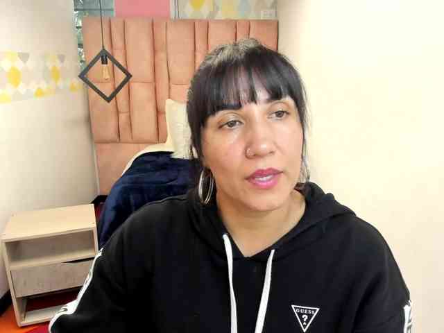 GiaFox webcam